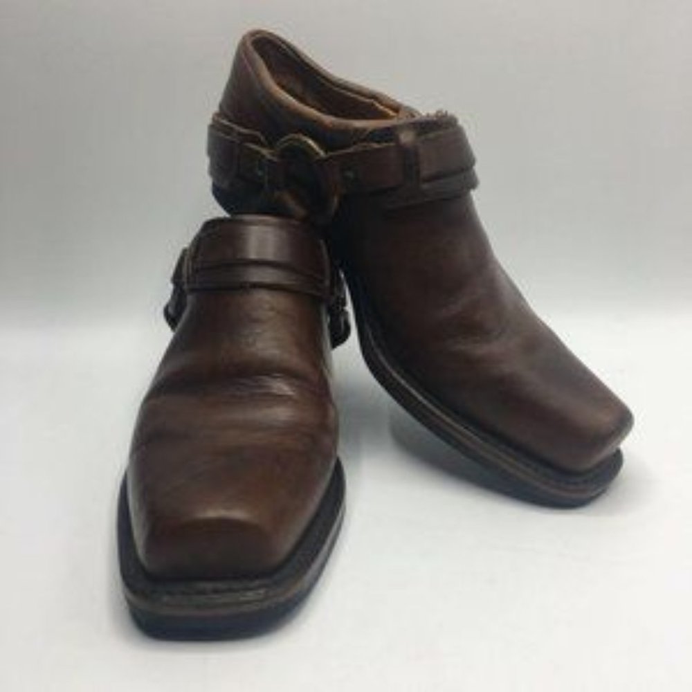 Frye Ring-Detail Leather Clog Ankle Boots